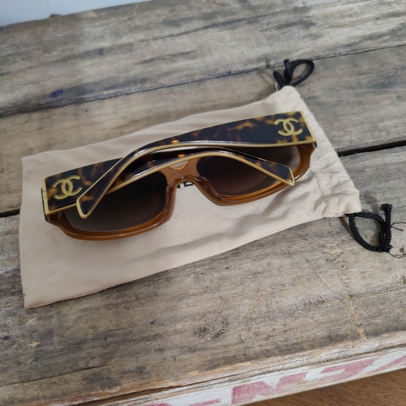 Chanel sunglasses Authentic chic brown tortoise shell Logos - Picture 4 of 16